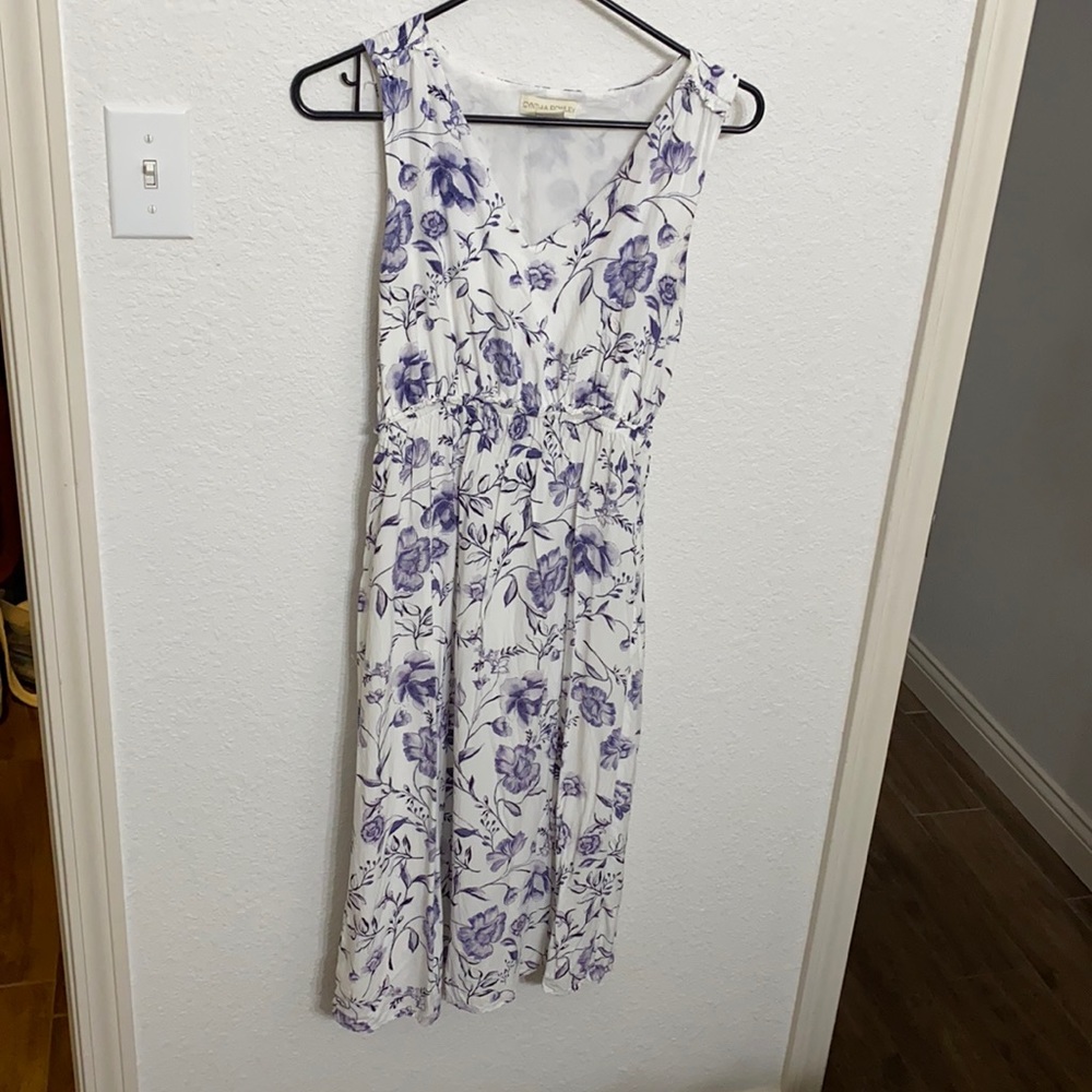 Sleeveless sun dress blue and white floral